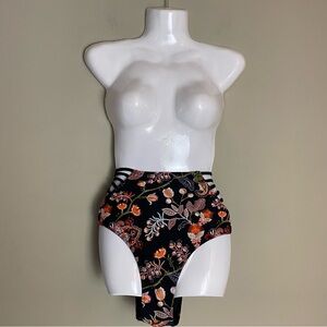 CUPSHE Vintage Cut Paisley Bikini Bottom